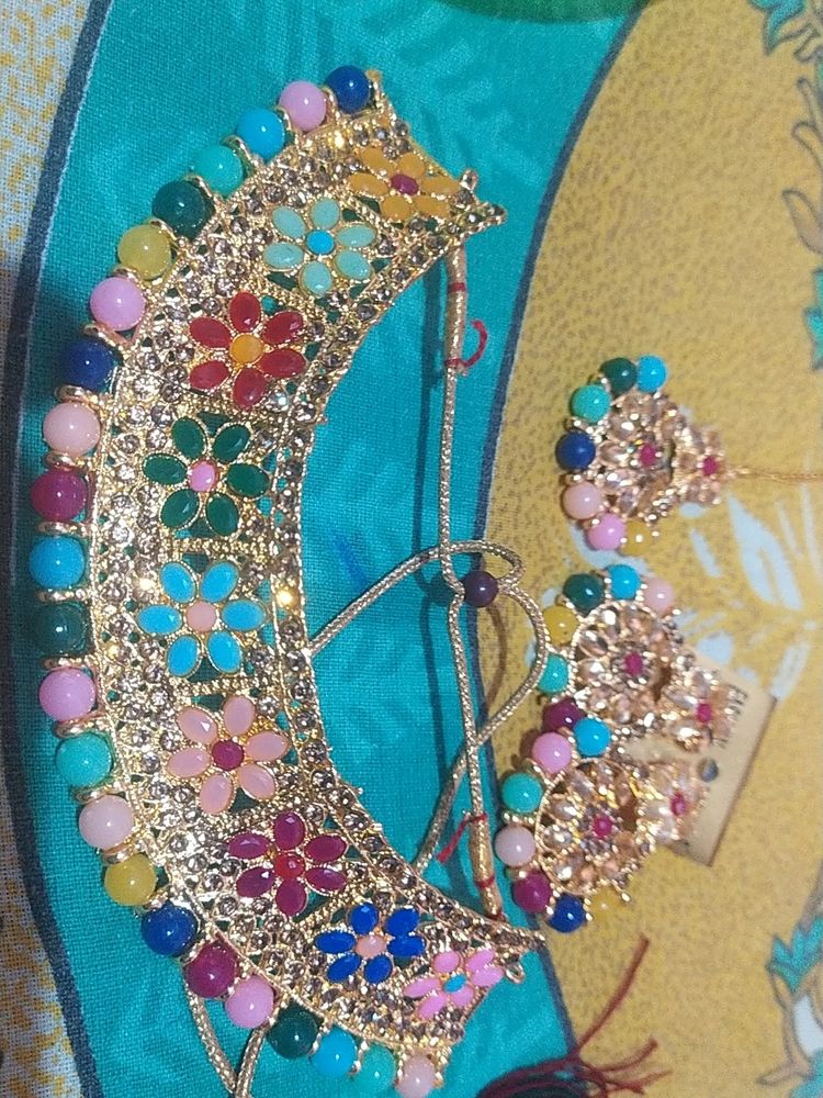 Multicolor Jewellery Set, With Earrings &amp; Mangtika