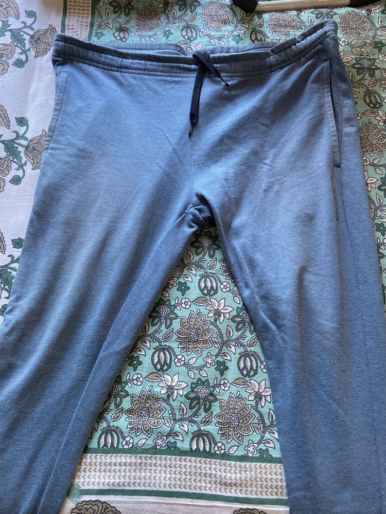 Reebok Grey trackpant