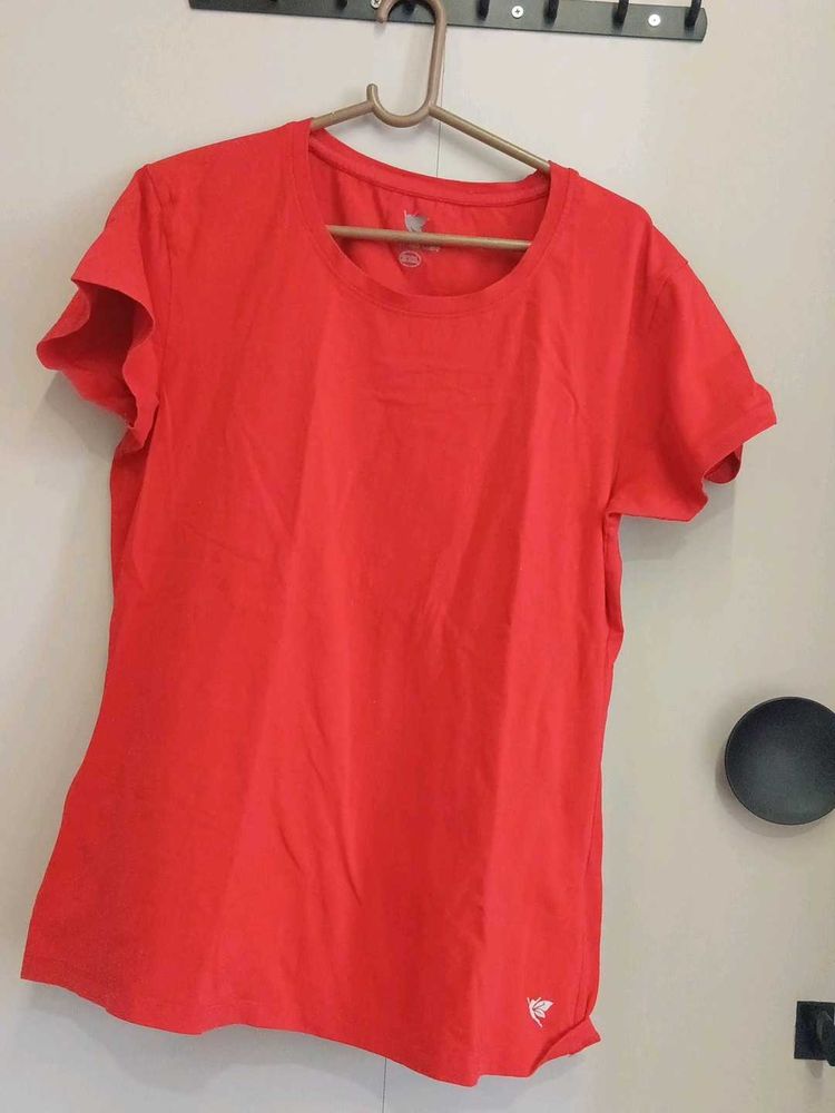 Red Casual T-Shirt Comfort Lady
