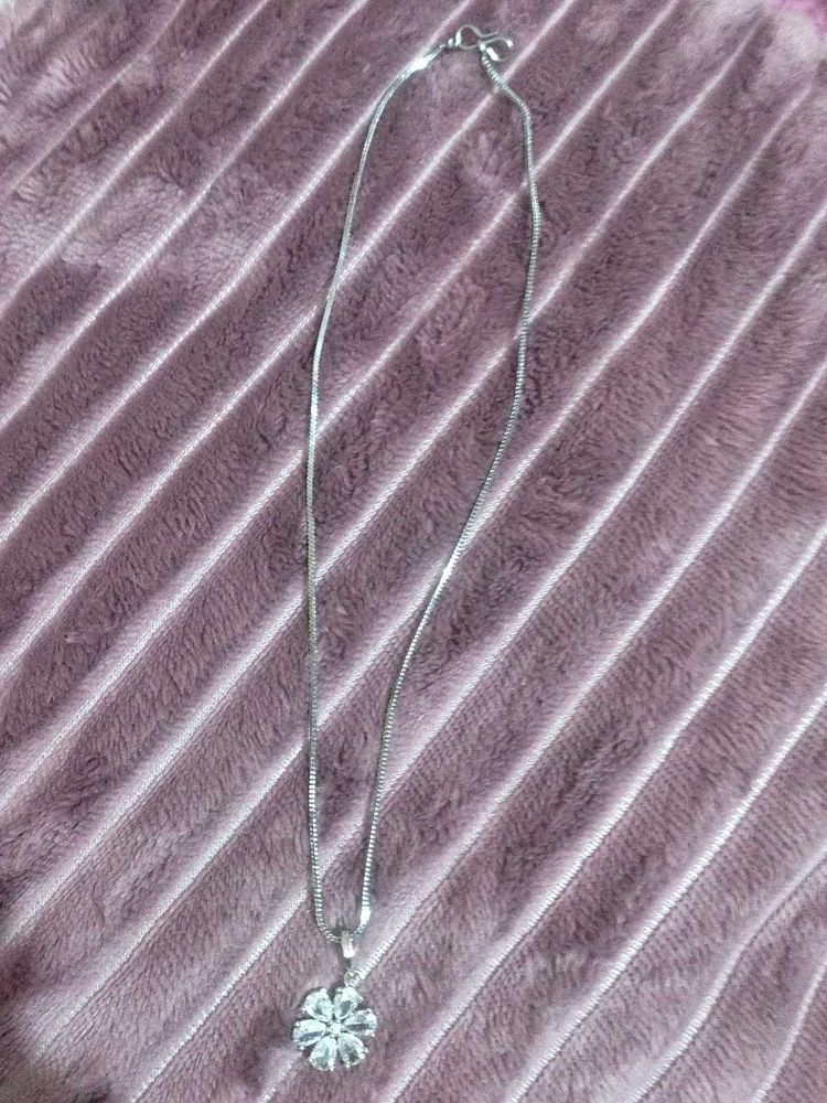 Silver Flower Necklace
