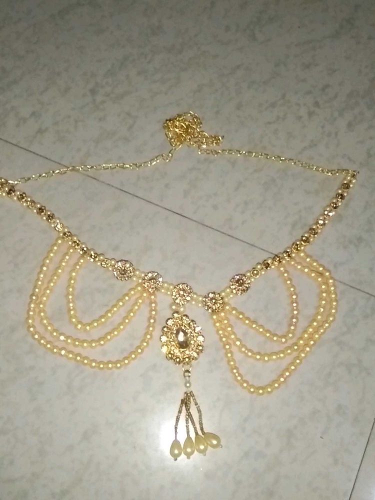 Pearl &amp; Gold Headpiece