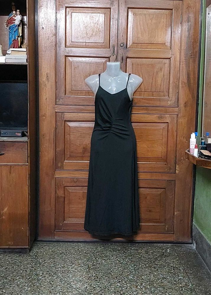 Dresses ( Woolen )