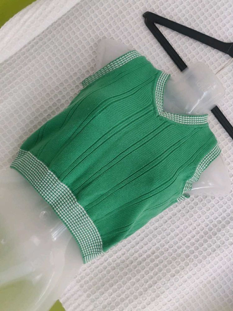 Green Knit Sleeveless Top