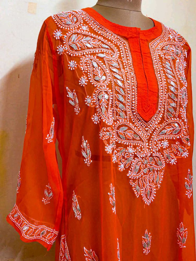 CHIKANKARI KURTI