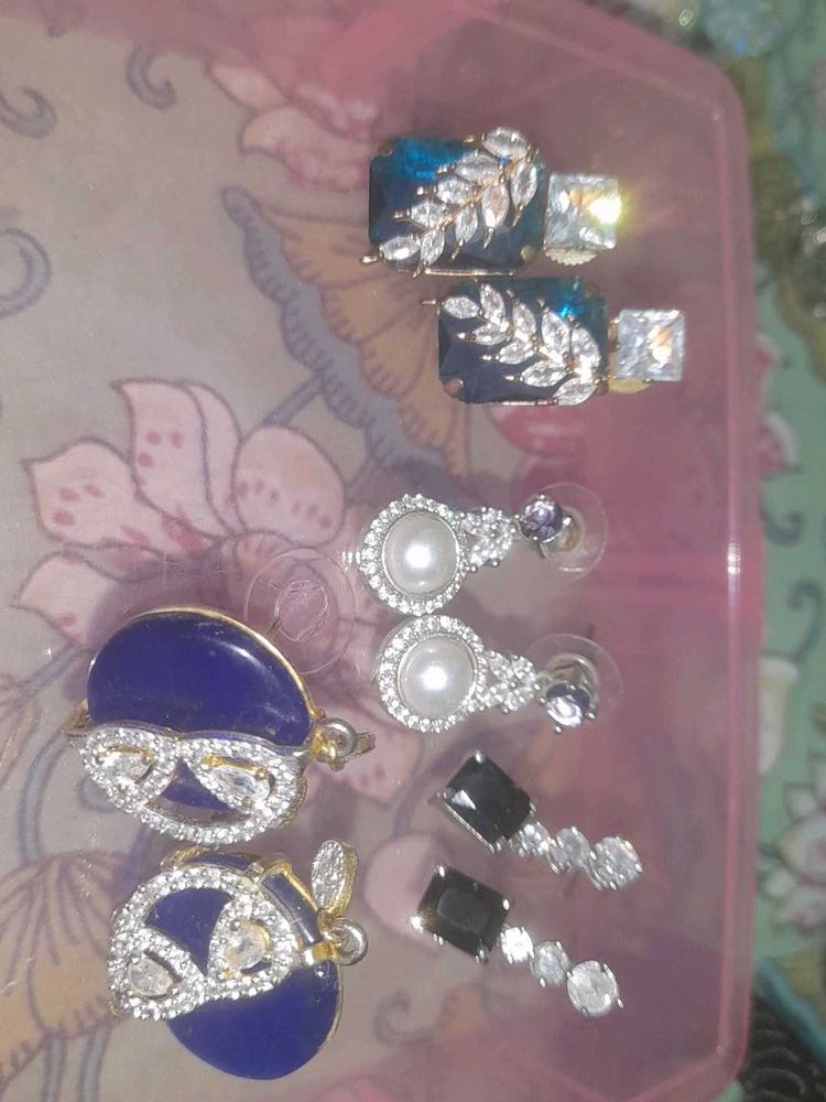 4 Earrings