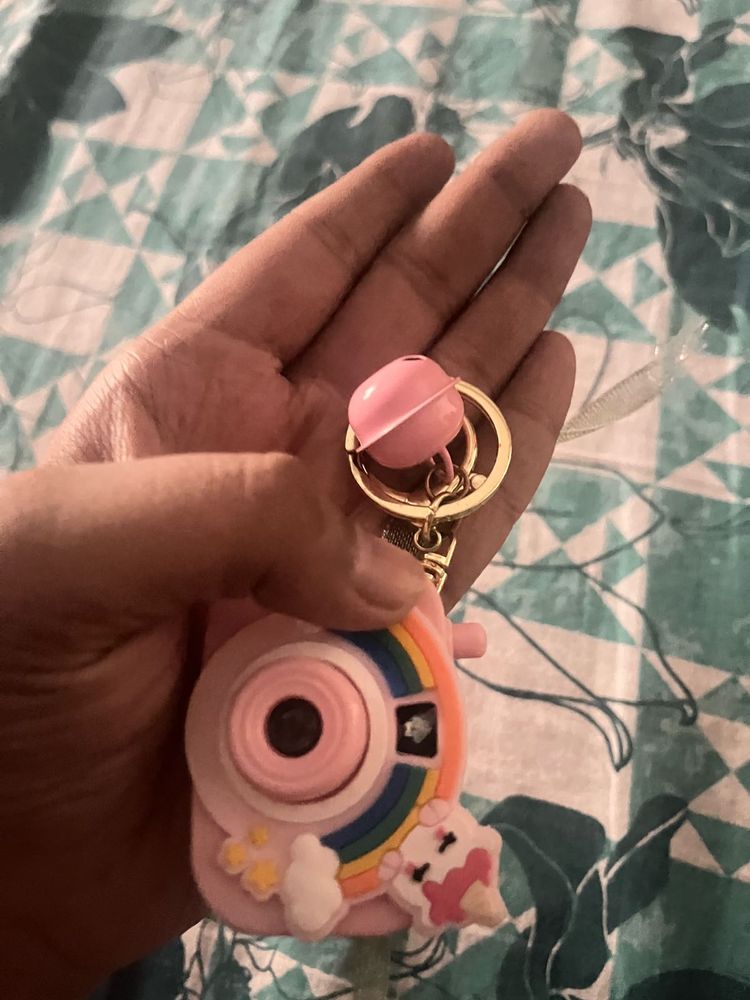 mini projector for girls as a band