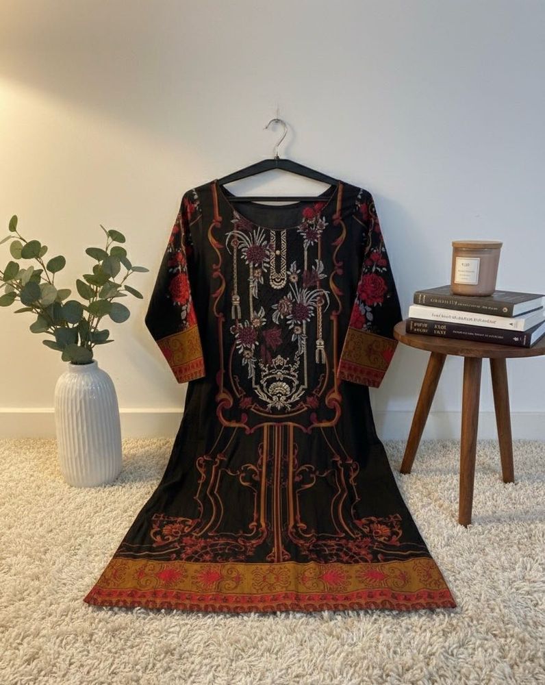 Elegant Embroidered Kurta