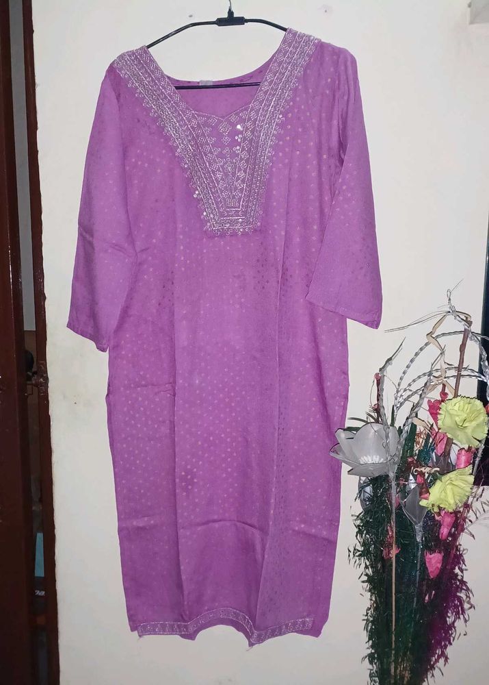 Women Embroidered Suit Set With Dupatta