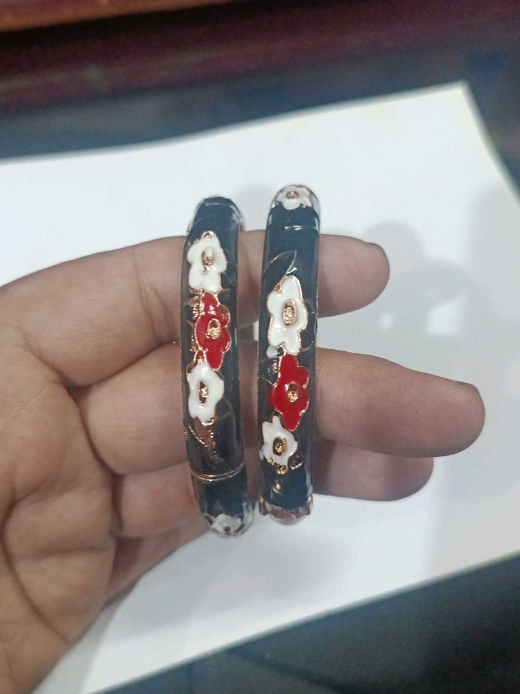 Traditional Bangle