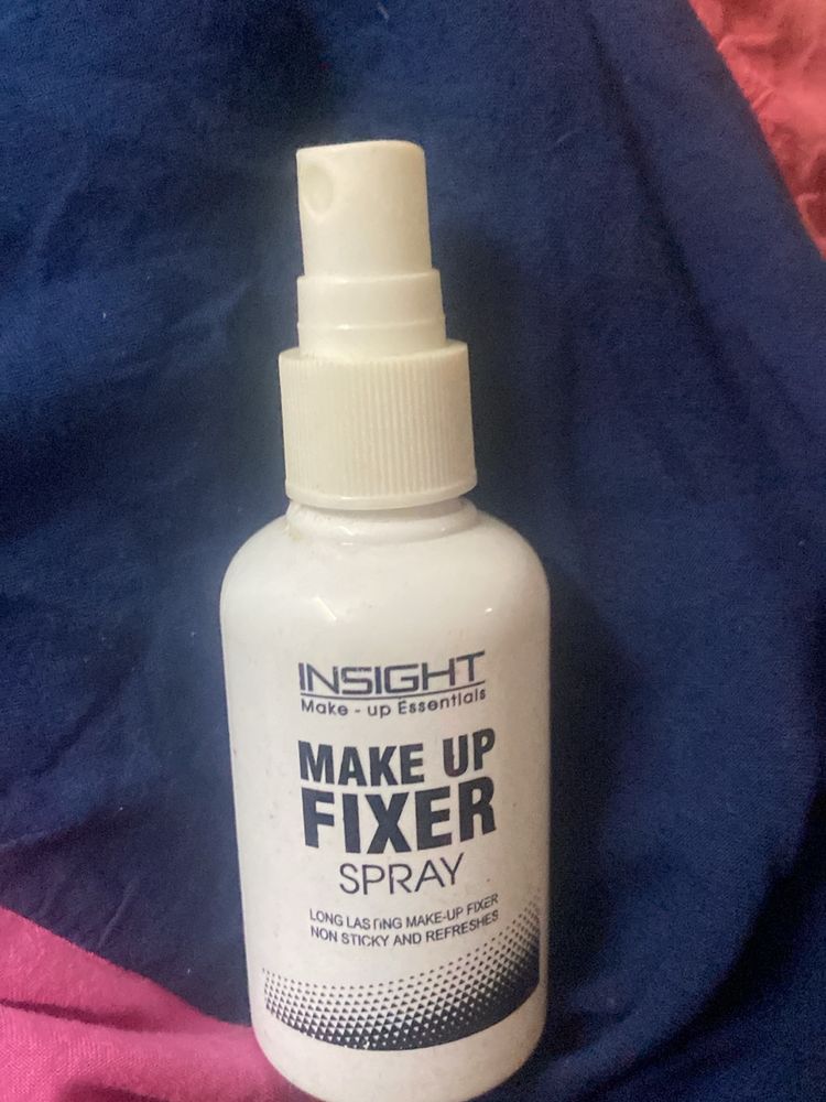 INSIGHT MAKEUP FIXER