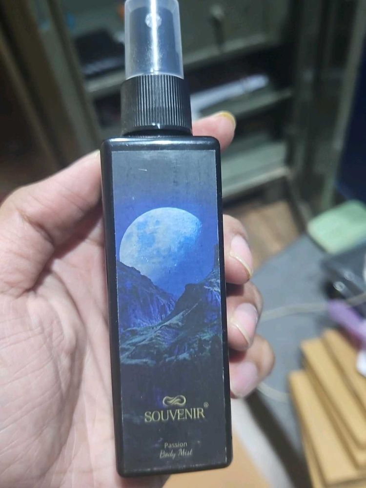 Souvenir Passion Body Mist Spray for Men and women