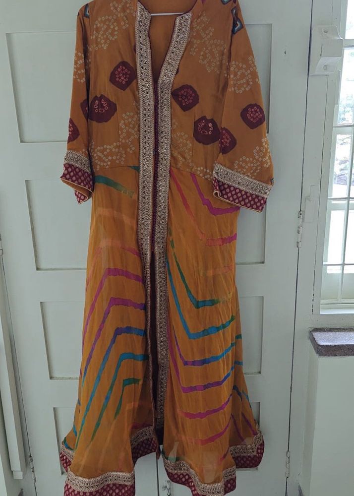 Bandhni And Leheriya Print Kurti