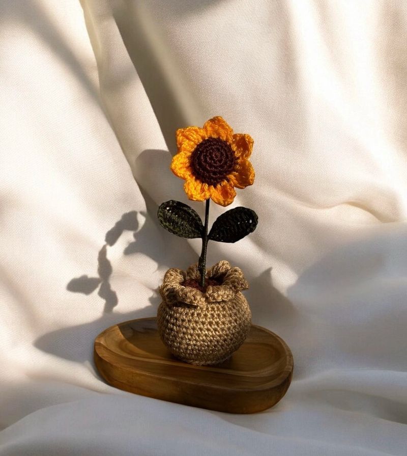 Crochet Sunflower Pot