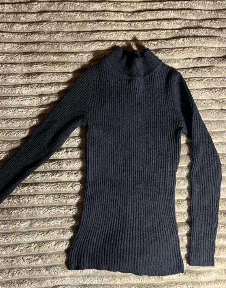 Stylish Black Mock Neck Top (free delivery)