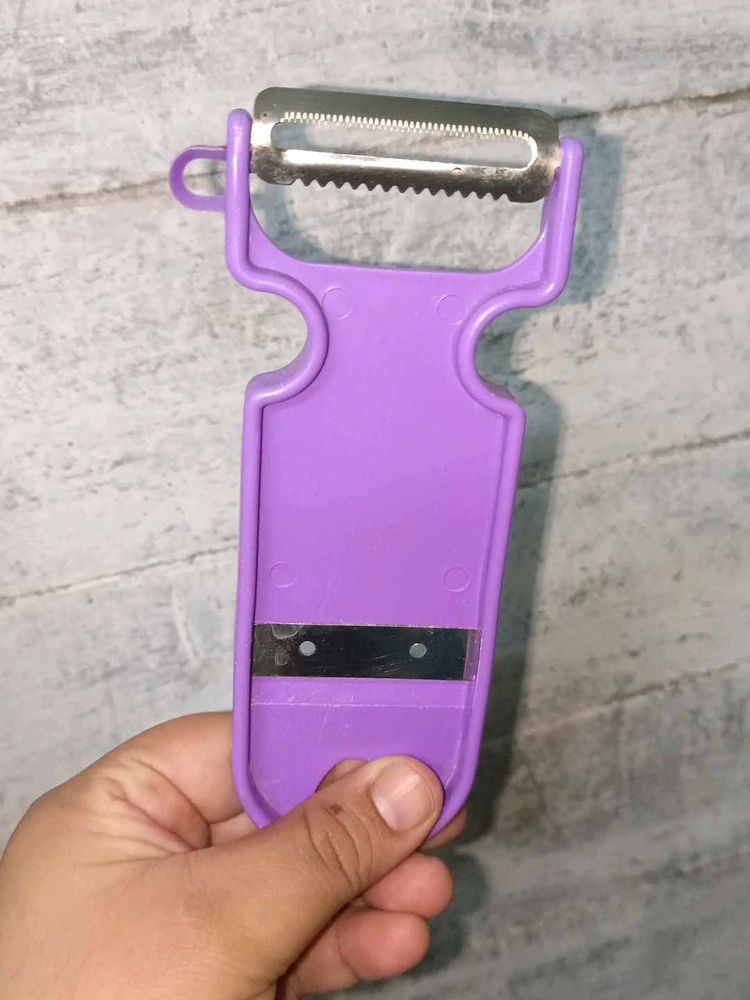 Movable Peeler With Slicer