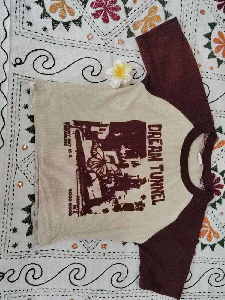 Dream Tunnel Graphic Tee