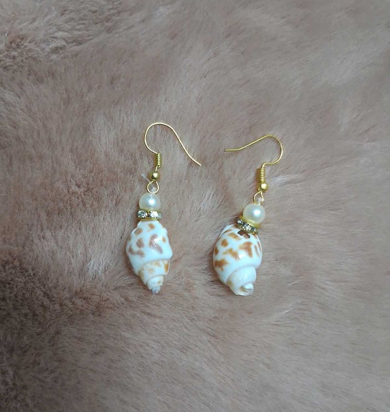 Shell Pearl Drops