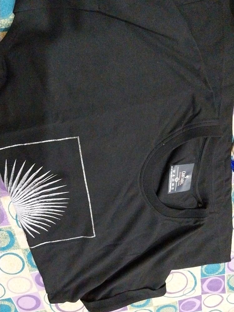 Black T-shirt