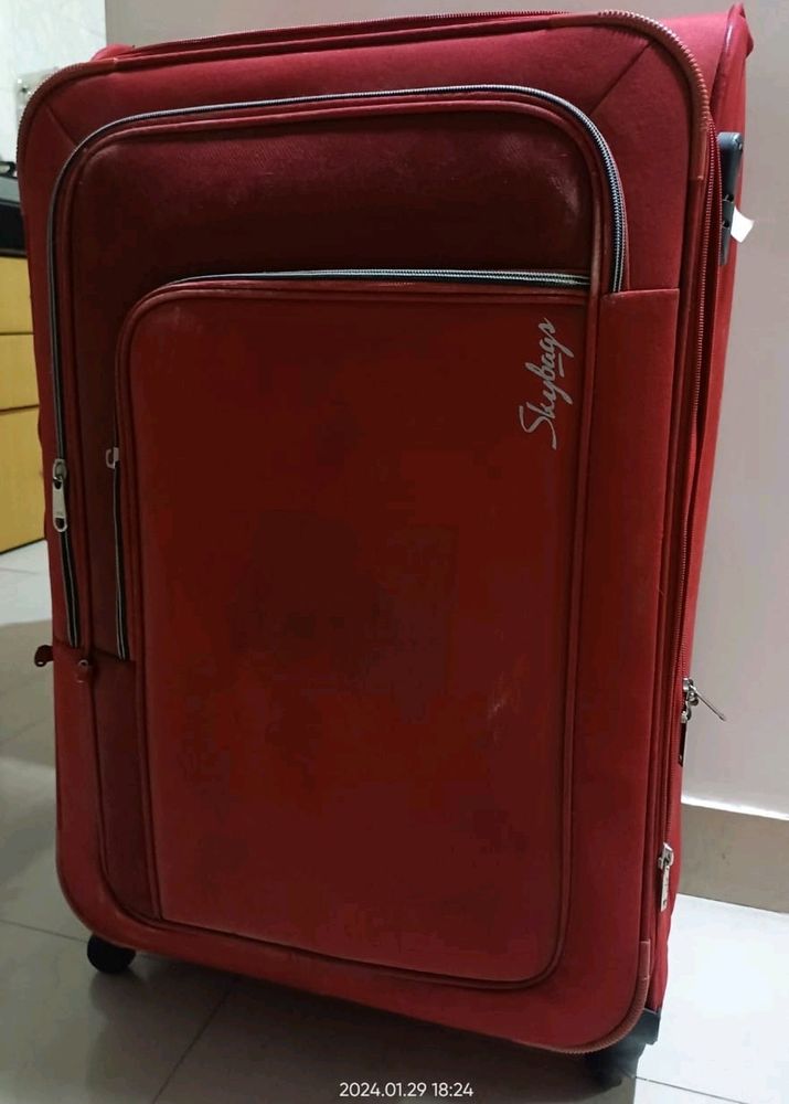 Used Luggage by SkyBag