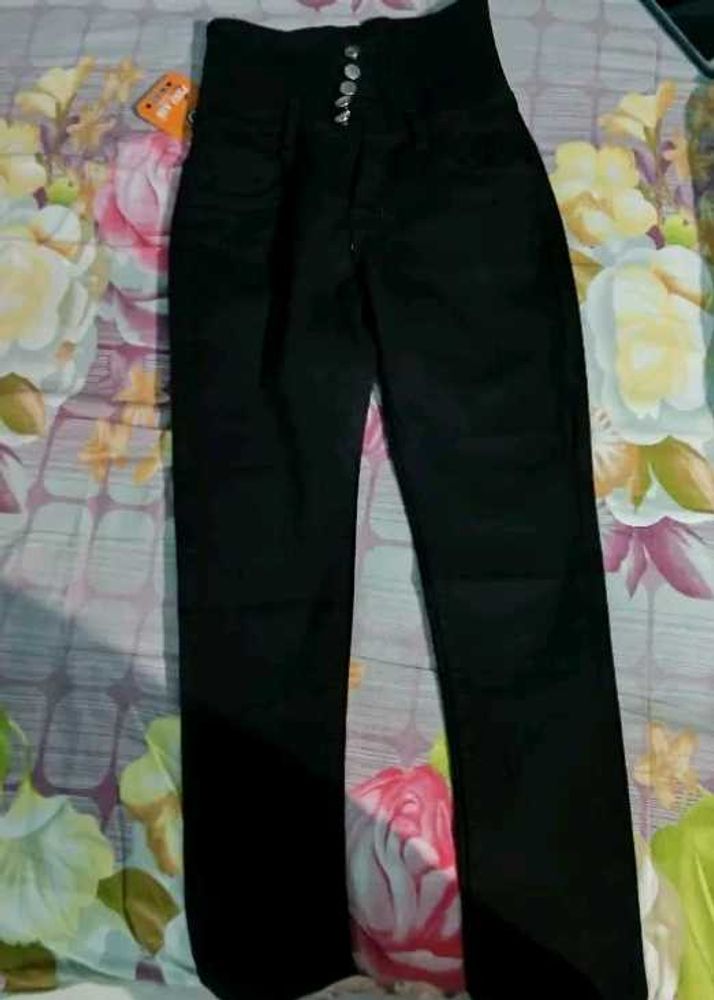 Skinny Straight Fit Jeans