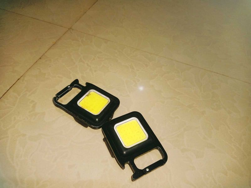 Mini Keychain Flashlight