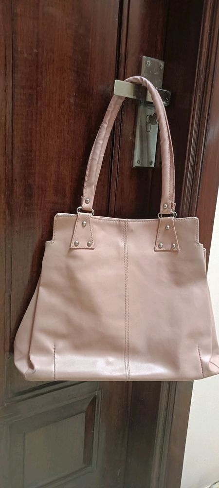 NEW spacious purse/ college bag/hand bag 1800 coins