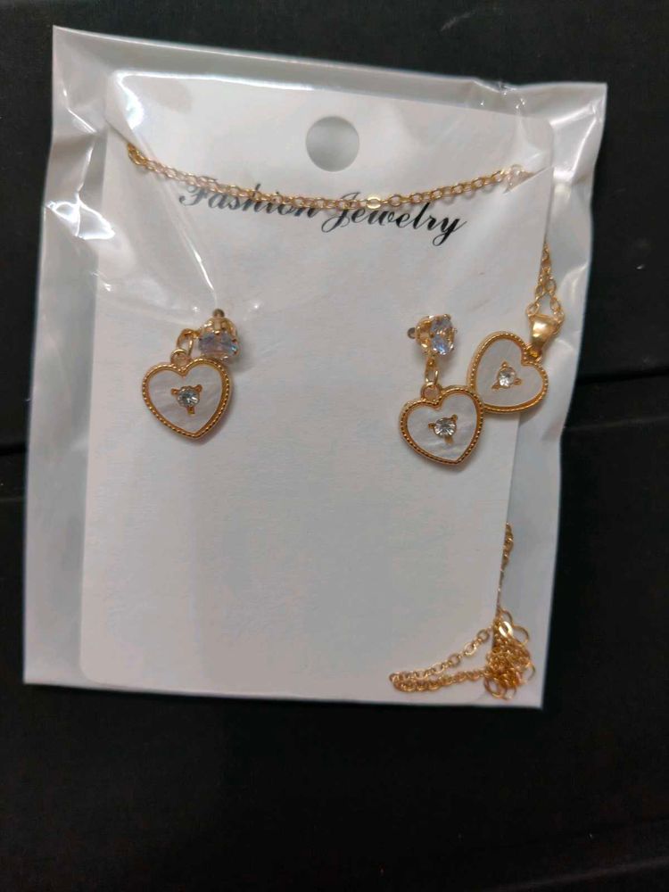 Silver &amp; Golden Chain Pandent With Earrings