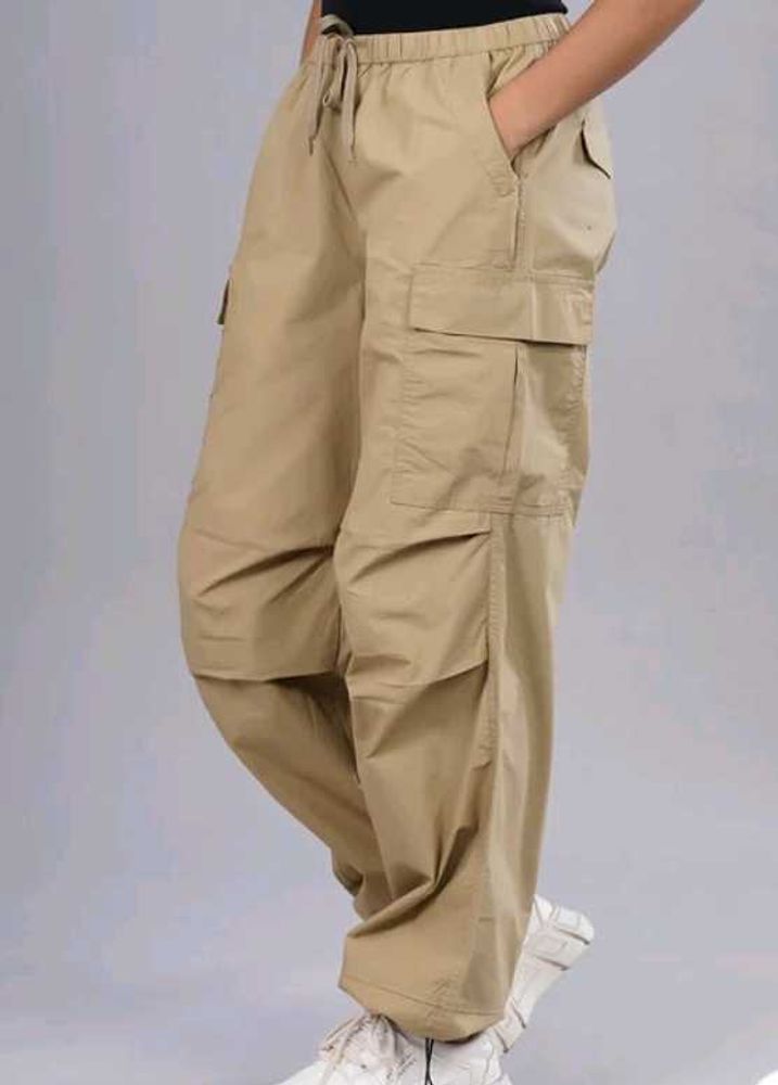 Trending Parachute Pant💥