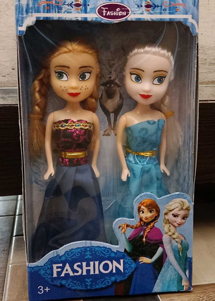Doll With Moveable Hand