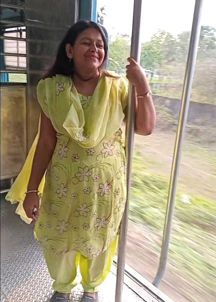 Elegant Floral Kurta Set