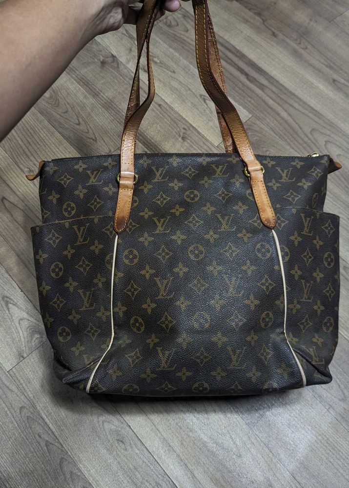 Louis Vuitton Bag