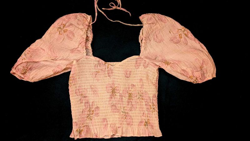 h&amp;m floral pinteresty branded top for women