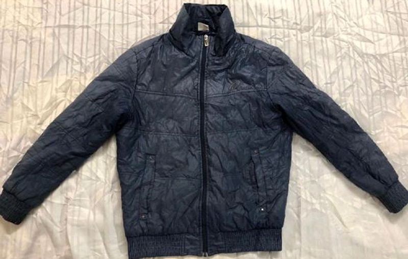 PUFFER JACKET
