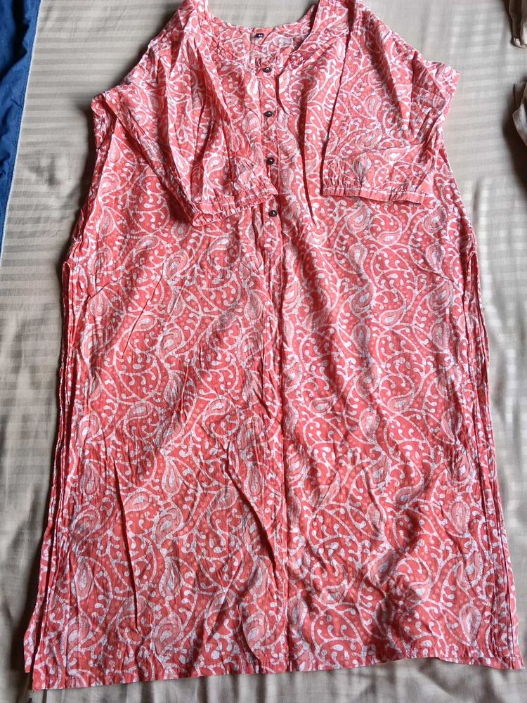 Coral Paisley Print Kurti With Pant