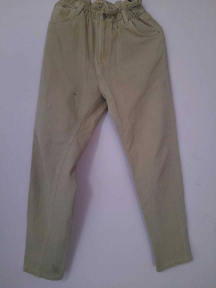 Beige Jeans (Paperbag)