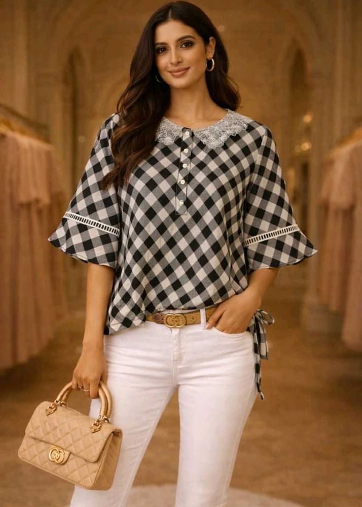 🇳🇿💫💗Chic Gingham Blouse with Lace Detail