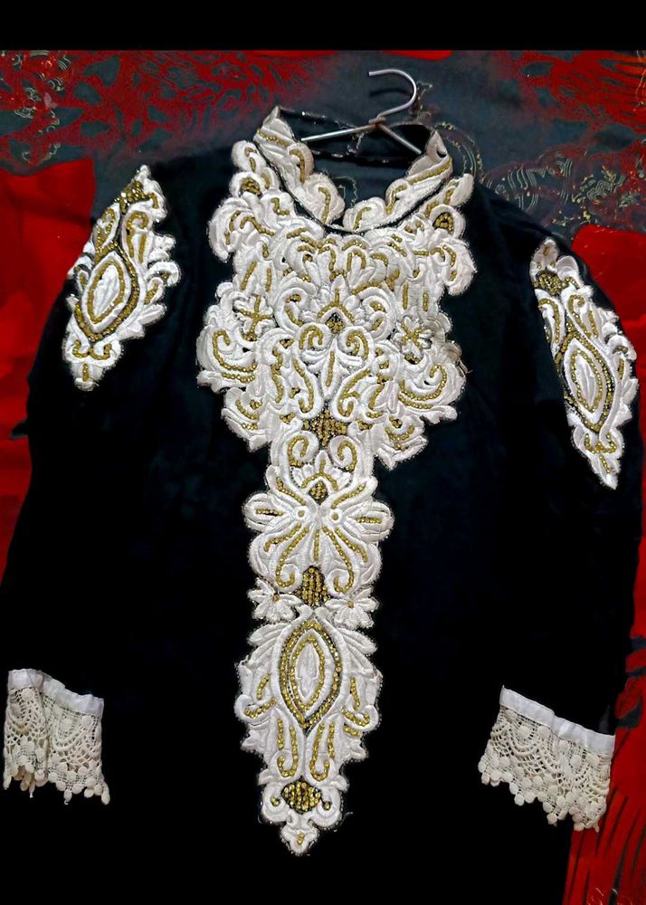 Offer Upto 11 March.beautiful new condition kurta