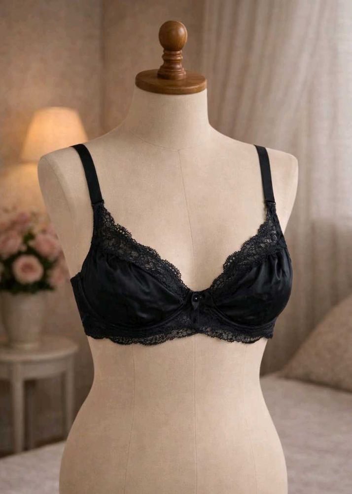 🇳🇿💫🎀Elegant Lace Trim Bra