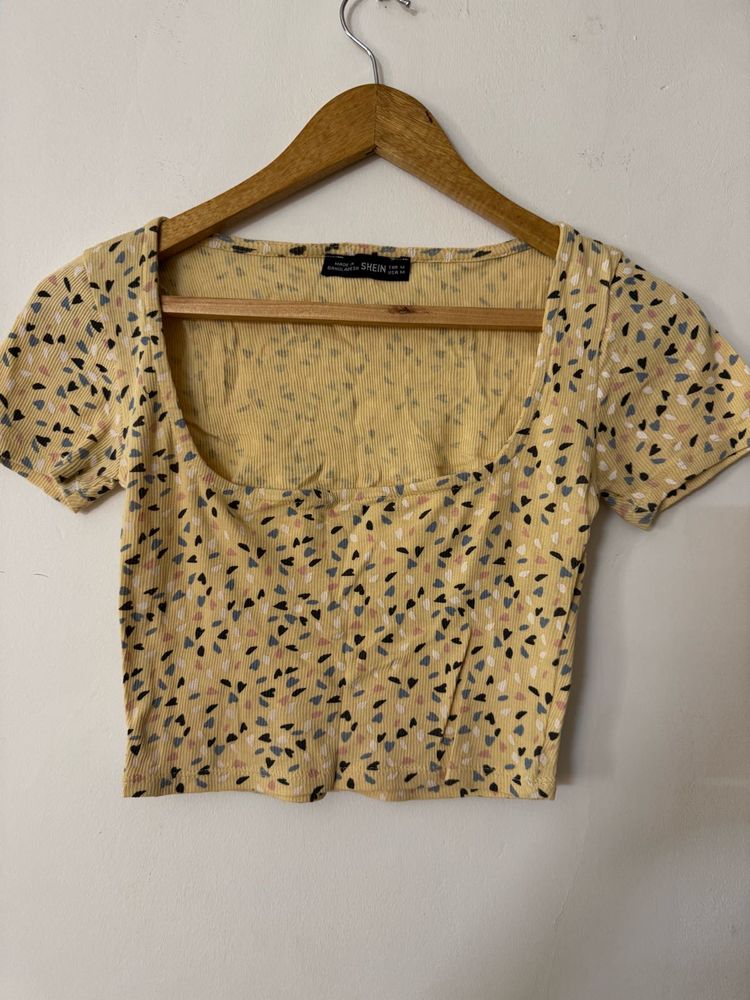 Shein Yellow Crop Top 🔆🍋🎗️