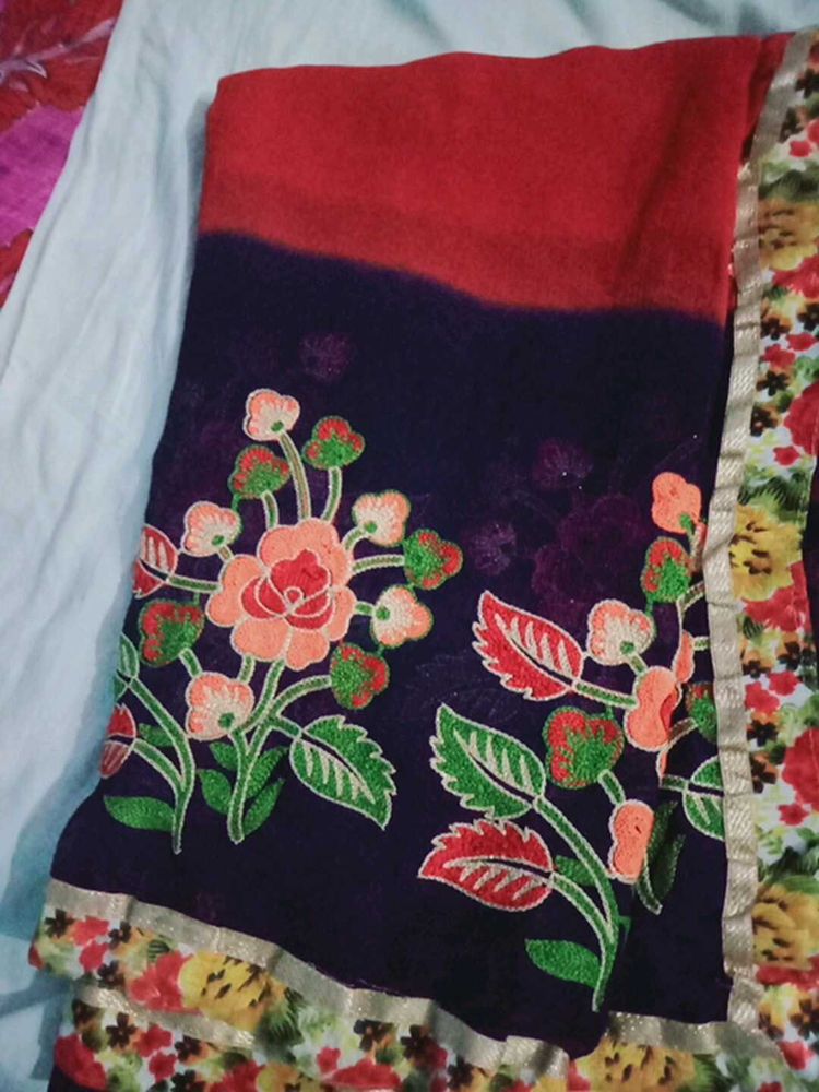 Elegant Floral Embroidery Saree