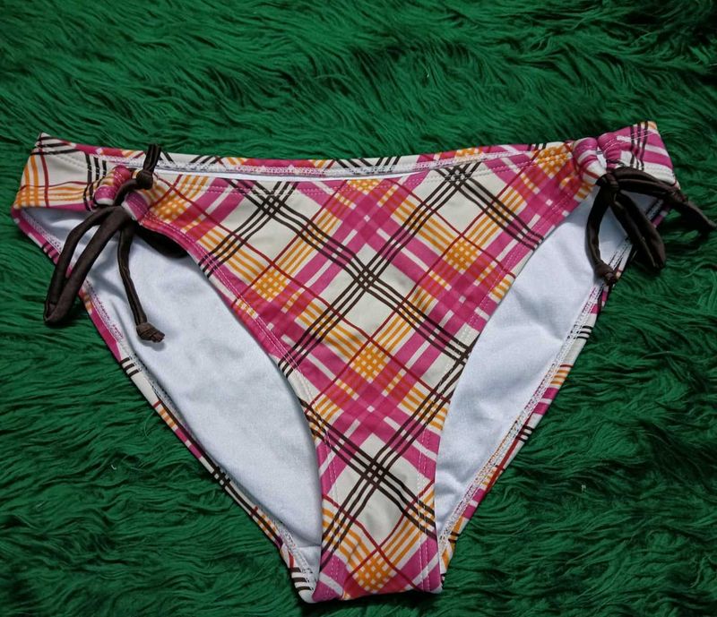 Cute plaid Bikini 🎀Bottom