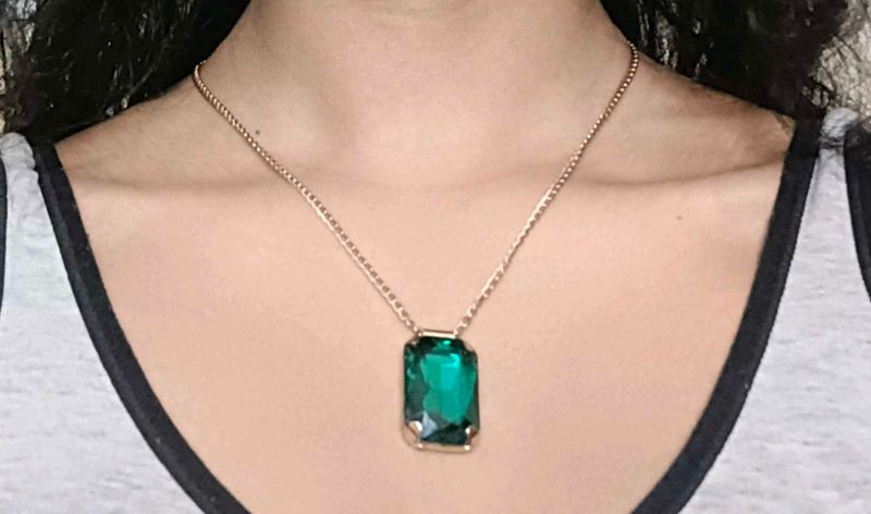 Emerald Green Statement Necklace