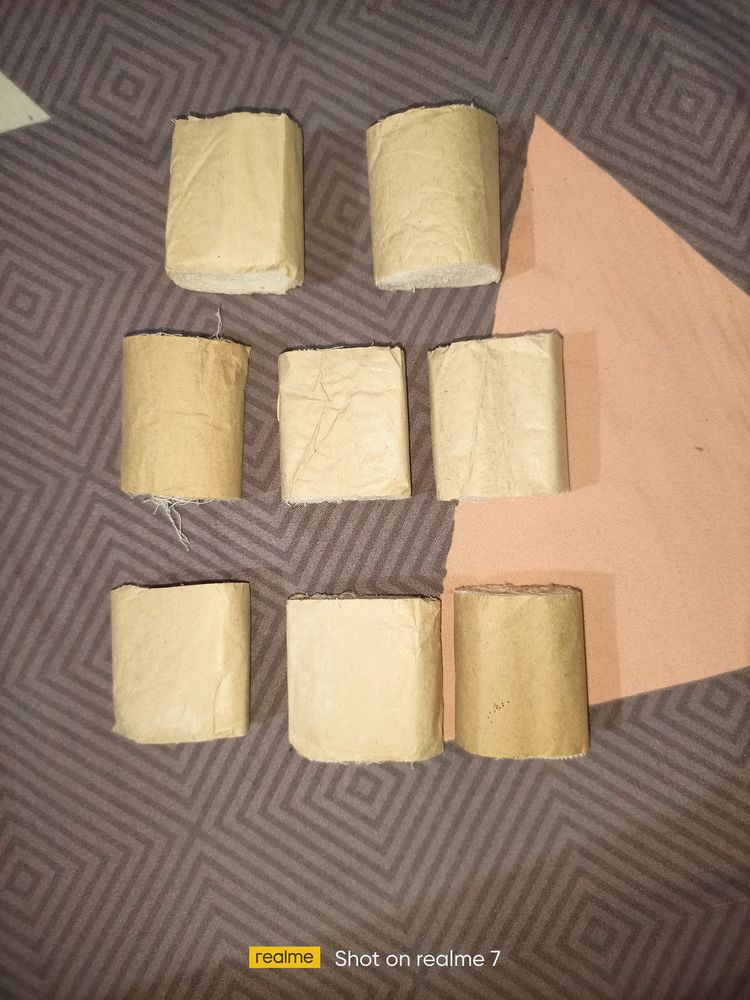 Rolled Bandage For Medical Use .