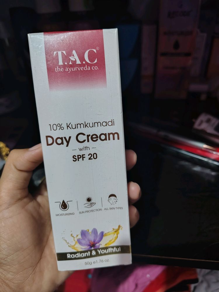 10% Kunkuma Day Cream With SPF 20