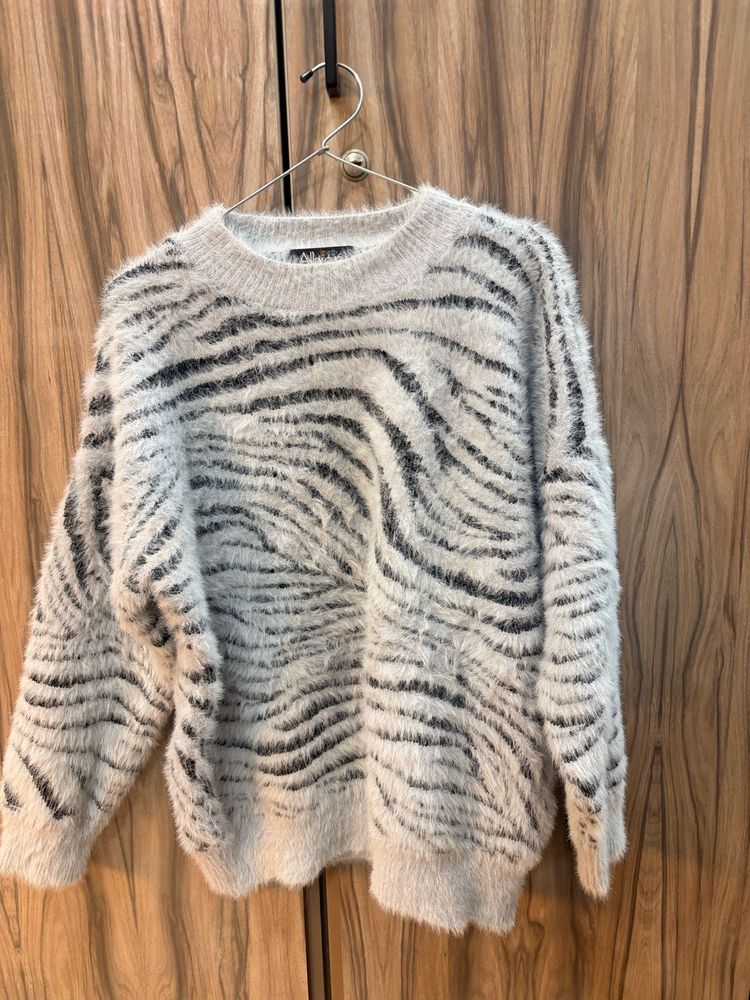 Animal Print Fuzzy Sweater