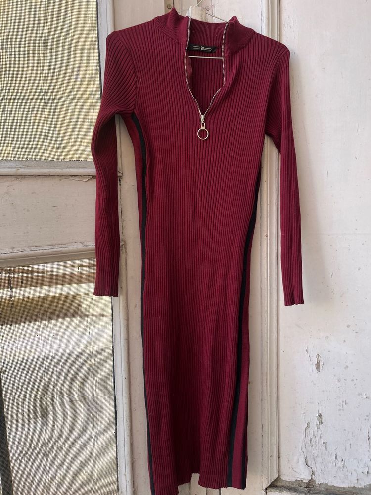 Burgundy Ribbed Bodycon Dress