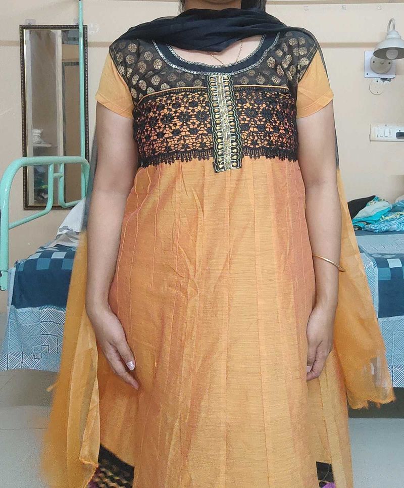Brown &amp; Black Salwar Suit