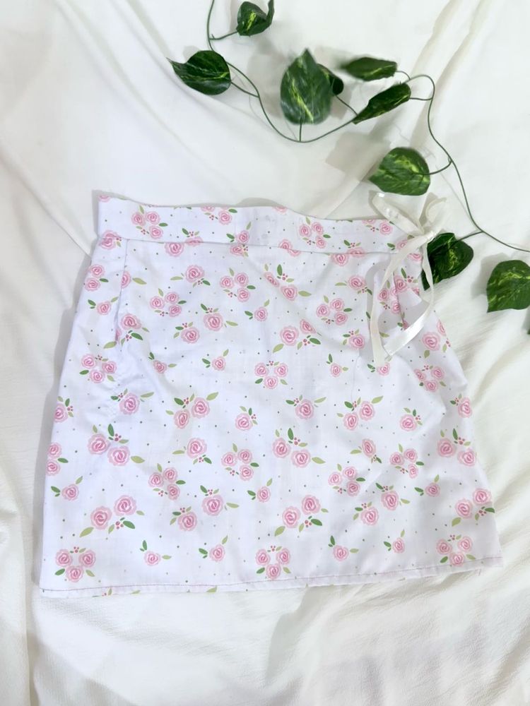 Short Skirt
