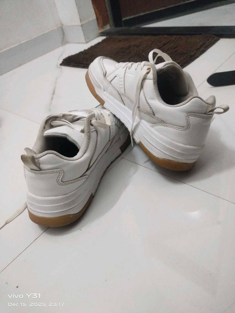 White Casual Sneakers