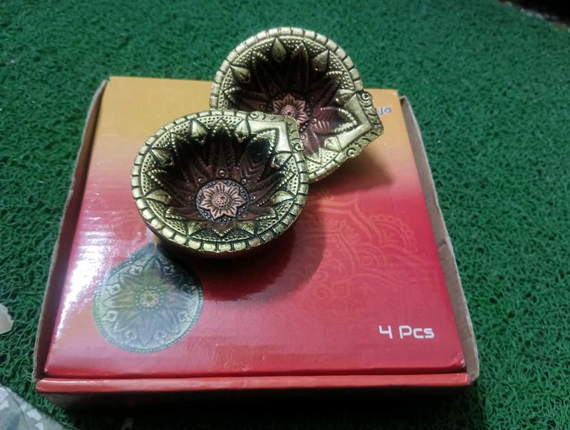 SHUBH SANSKAR Decorative Diwali Diyas